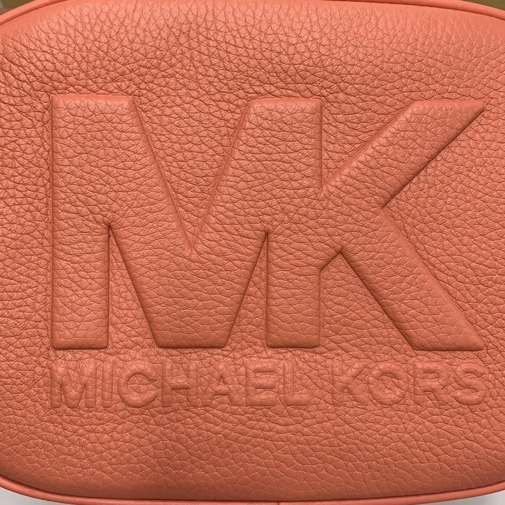 MICHAEL KORS Jet Set Medium Embossed Pebbled Leather Crossbody Bag Sherbert